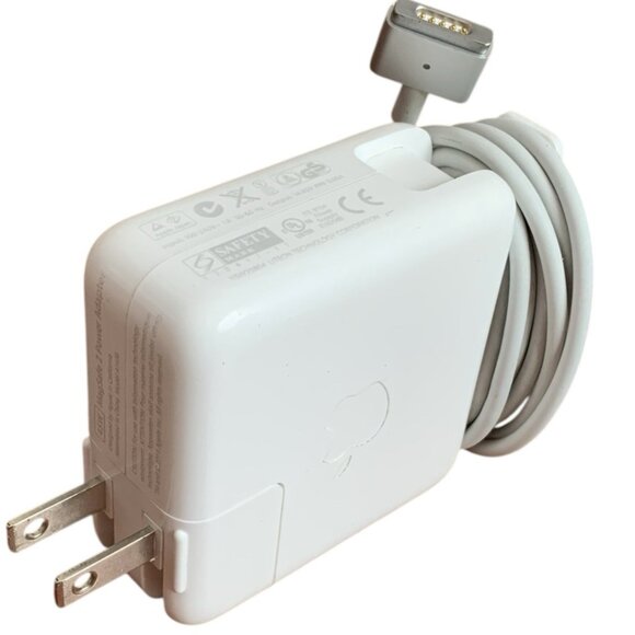 Original Apple 45W MagSafe2 Laptop Power Adapter Replacement Very Good Condition - Picture 2 of 4